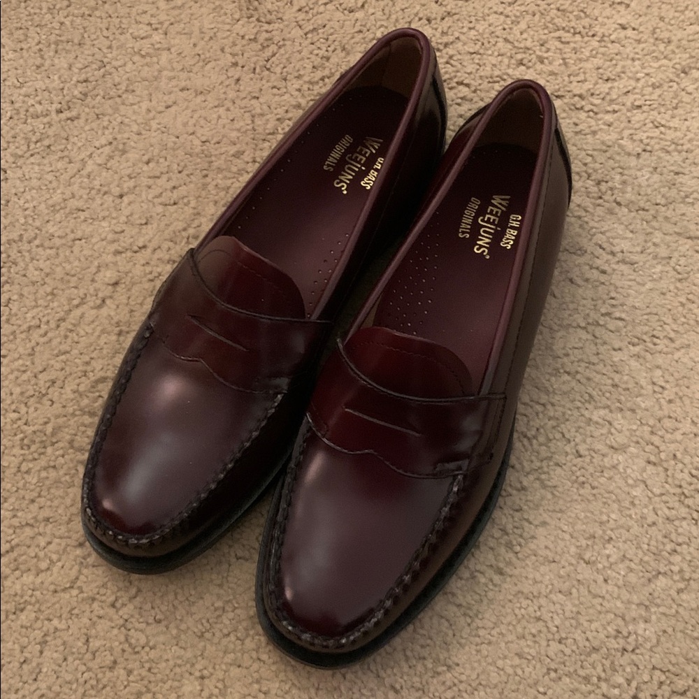 Men's NWOT Sz 11D Classic Burgundy Logan Flat Strap Weejun Penny Loafers